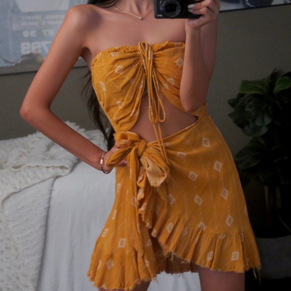 Skylar + Madison Boho Strapless Smocked Wrap Dress - Picture 9 of 10